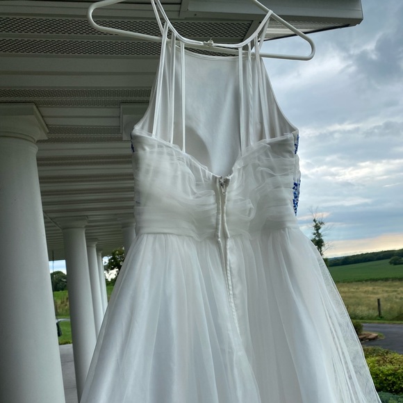 Speechless homecoming dress - Picture 1 of 3